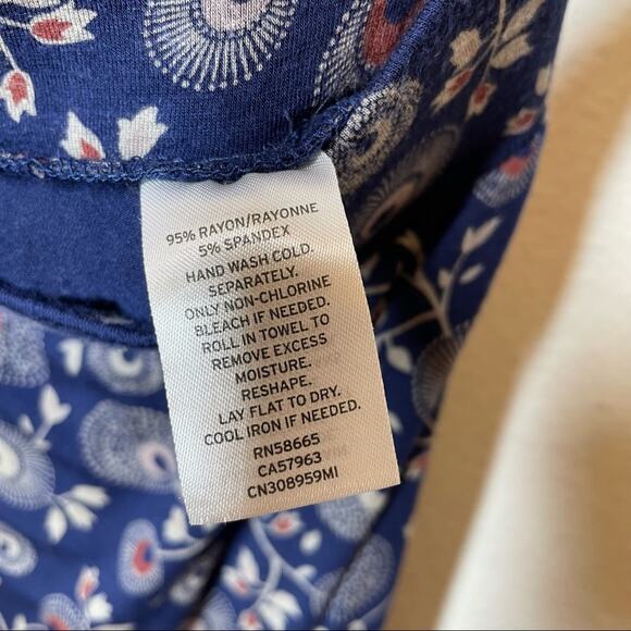 Caslon Blue Jersey Knit Abstract Floral Skirt XS - Picture 4 of 6